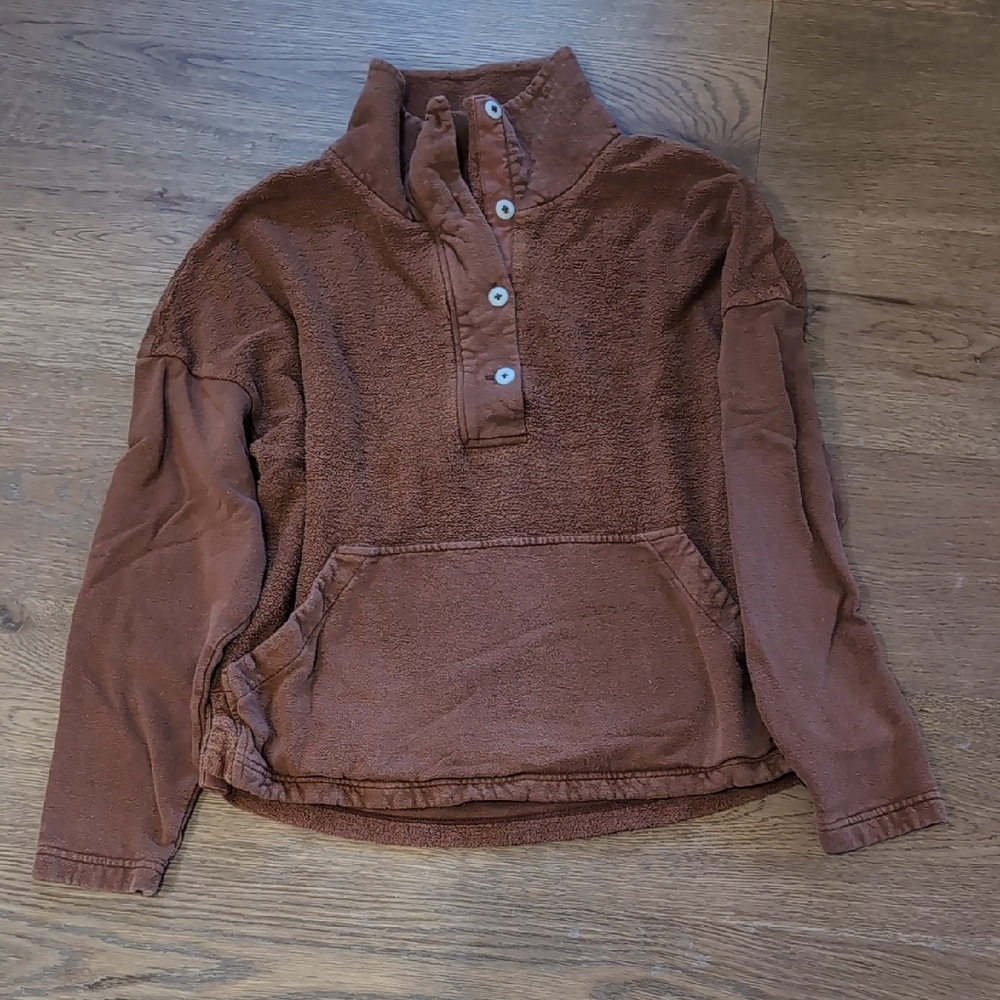 REI Brown Sweatshirt with Button Collar